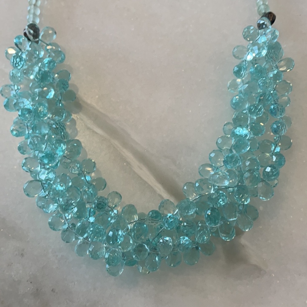 Aquamarine cluster necklace - Picture 2 of 4